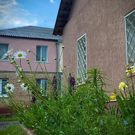 Guest House Oleksandriia Exterior foto